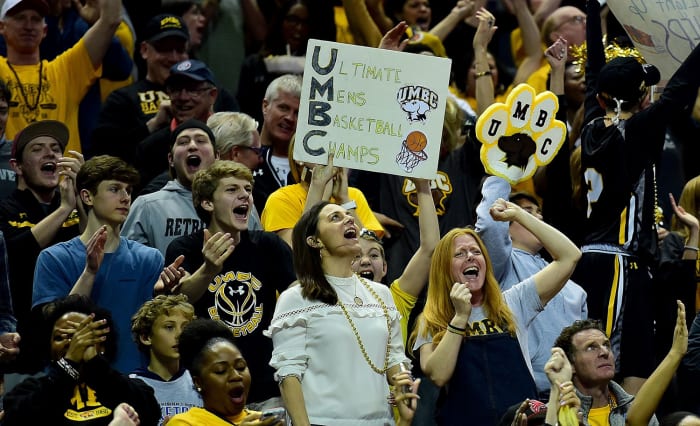 umbc-basketball-fans.jpg